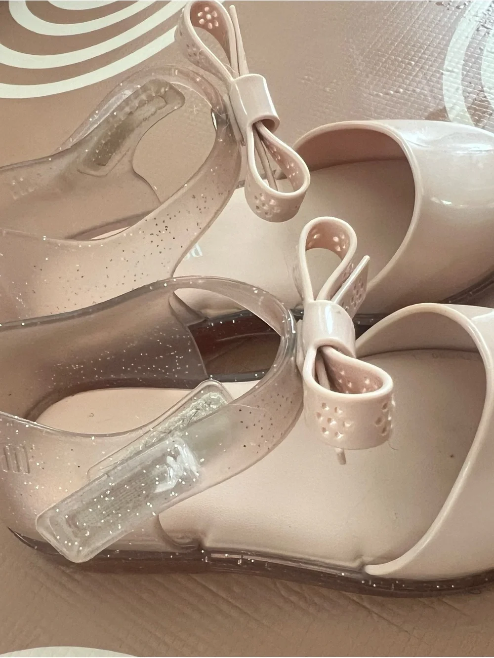Mini Melissa Girls' Patent Bow Jelly Flats - Light Pink